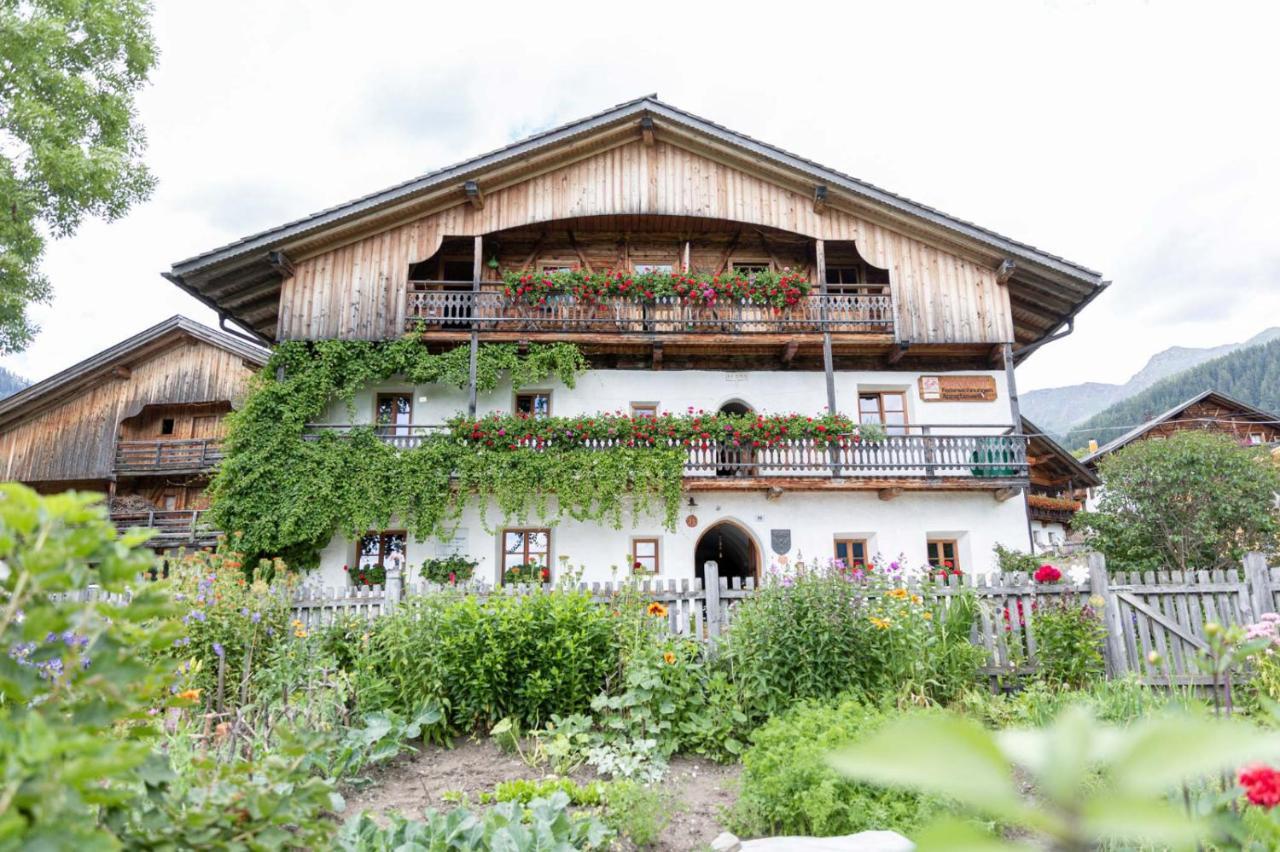 Haspingerhof Apartment Santa Maddalena in Casies Екстериор снимка