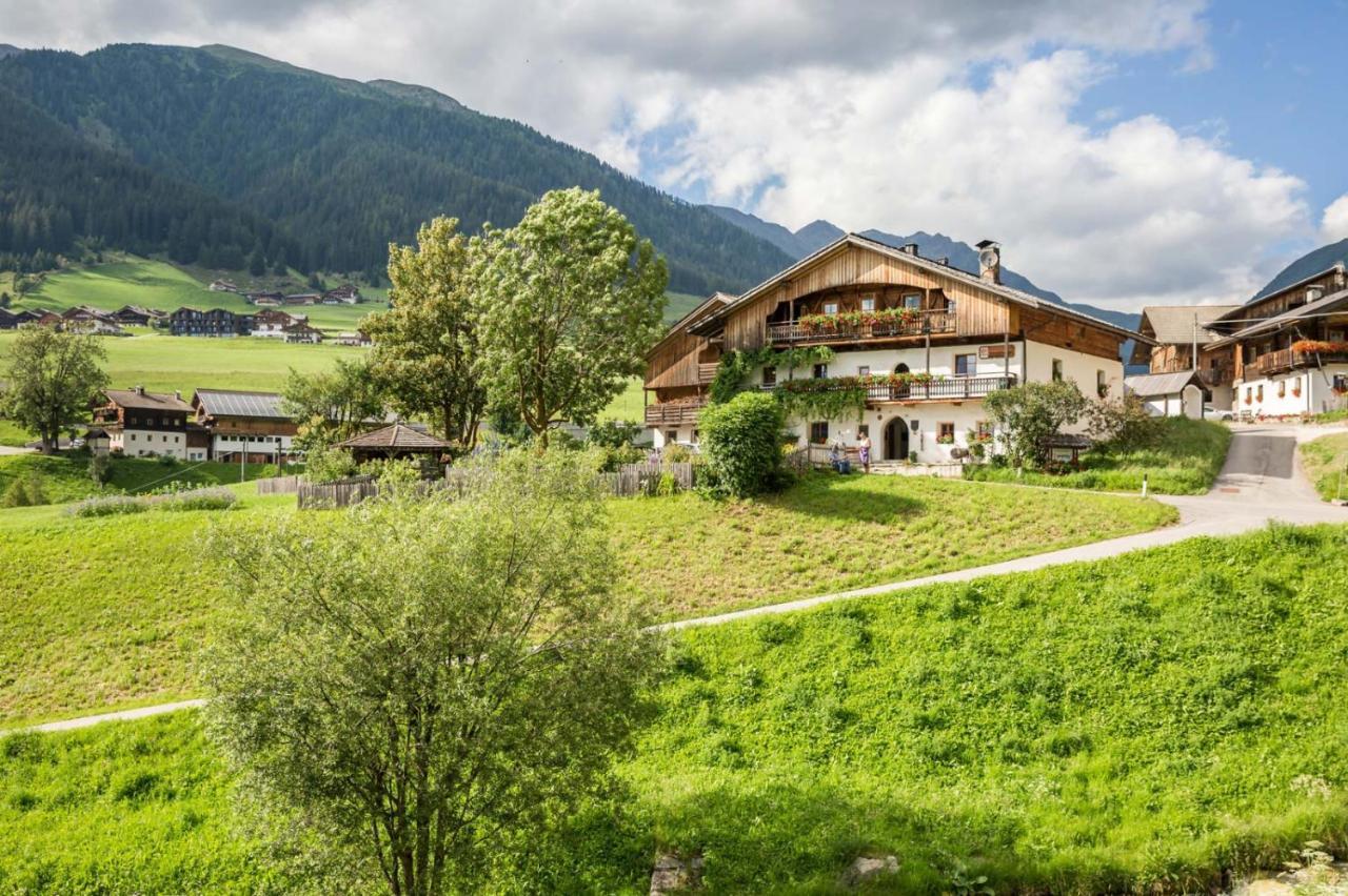 Haspingerhof Apartment Santa Maddalena in Casies Екстериор снимка